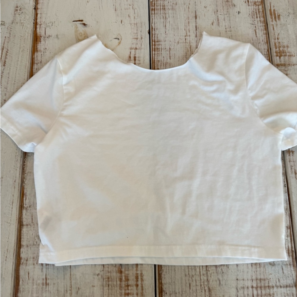 Graphic Tee with Pink Star and NY Accent Women’s no size tag - Picture 2 of 5
